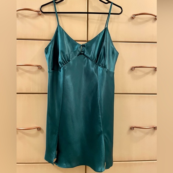 Rare vintage La Senza satin chemise nightie NWT - Picture 2 of 7